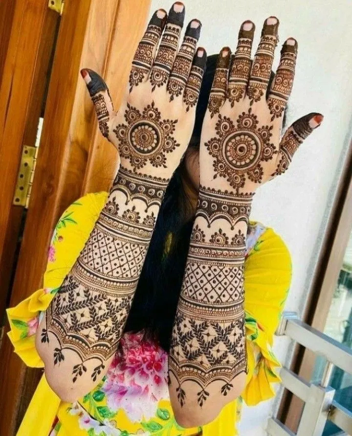 back full hand bridal mehndi designs for weddings
