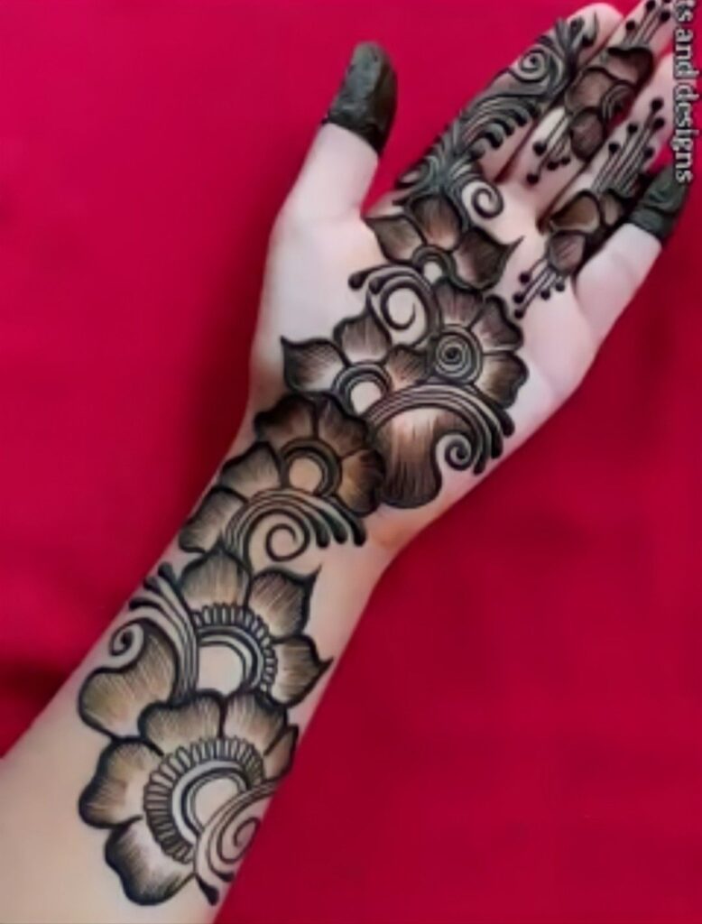 mehndi designs for left hand back side