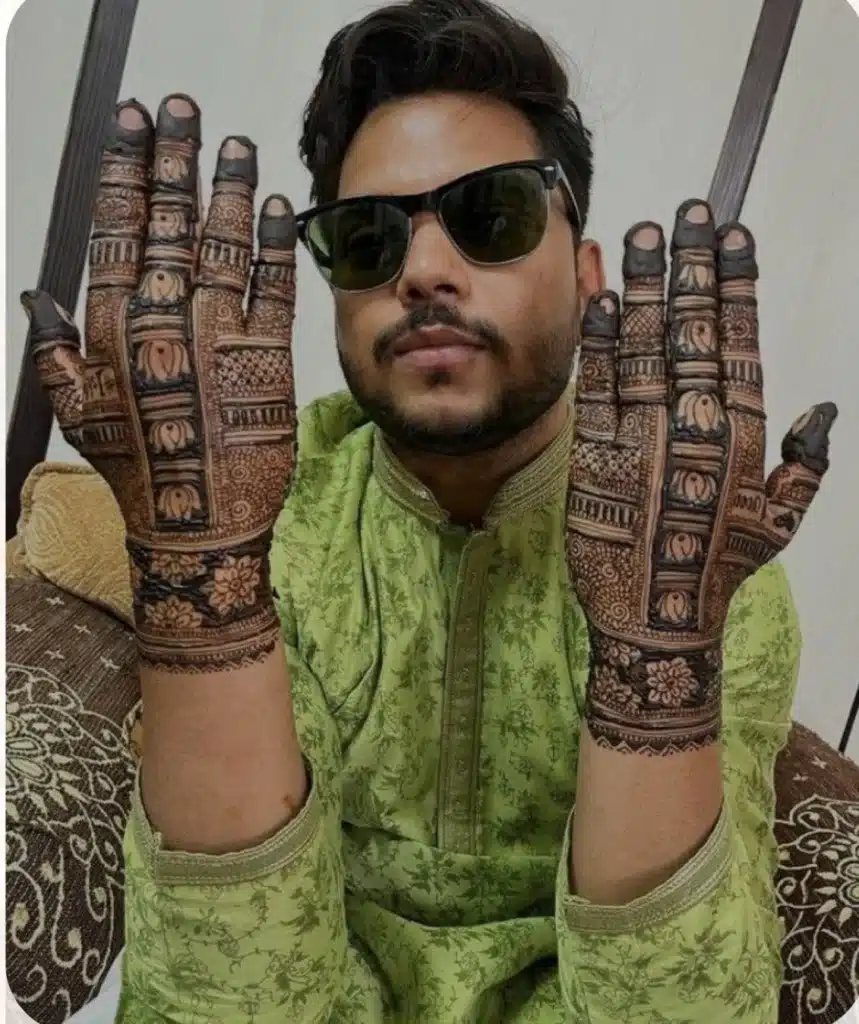 groom back hand mehndi design