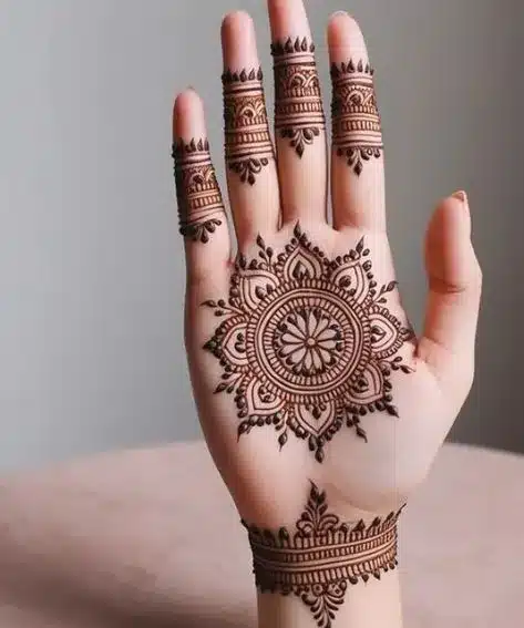 Simple Ring Finger Mehndi Designs