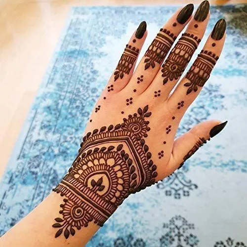 Simple Mehndi Designs for Kids with Adorable Butterfly Patterns