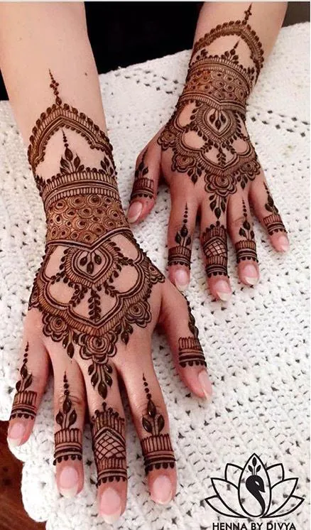 Dulhan Mehndi Designs Back Side & Back Hand