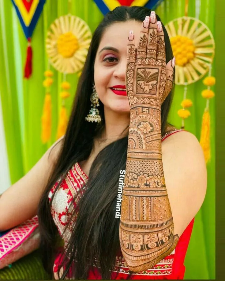 Latest Back Hand Bridal Mehndi Designs