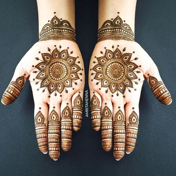 Simple Mehndi Designs for Kids Full Hand with Elegant Curves
