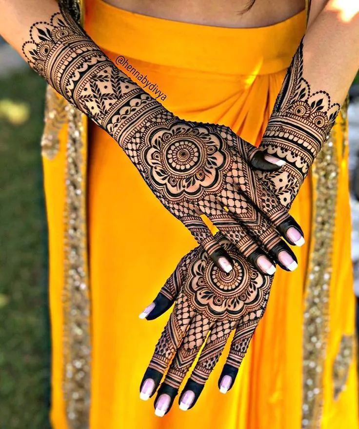back full hand bridal mehndi designs in arabic style