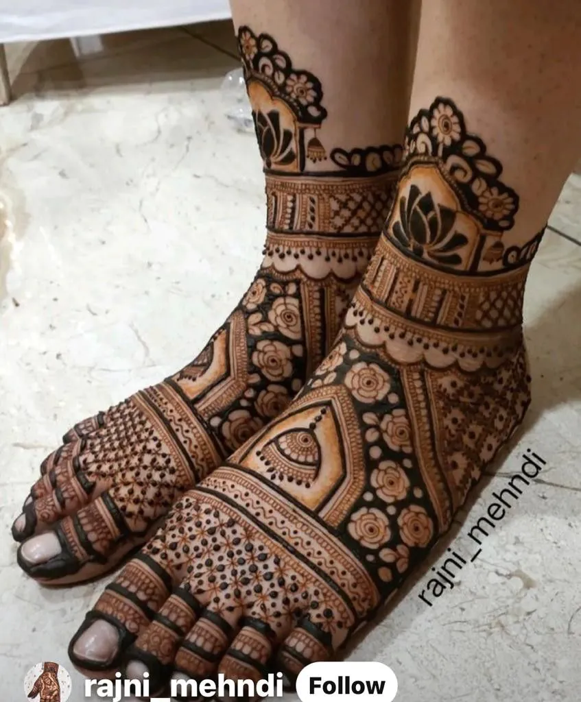 best foot mehndi designs for karwa chauth