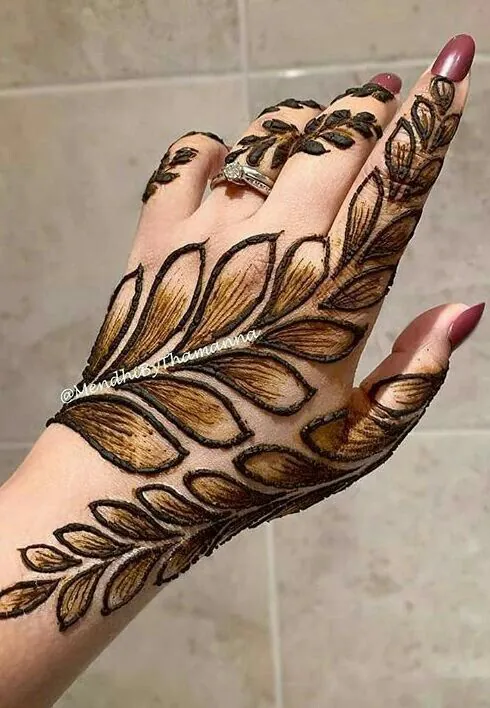 front left hand mehndi designs