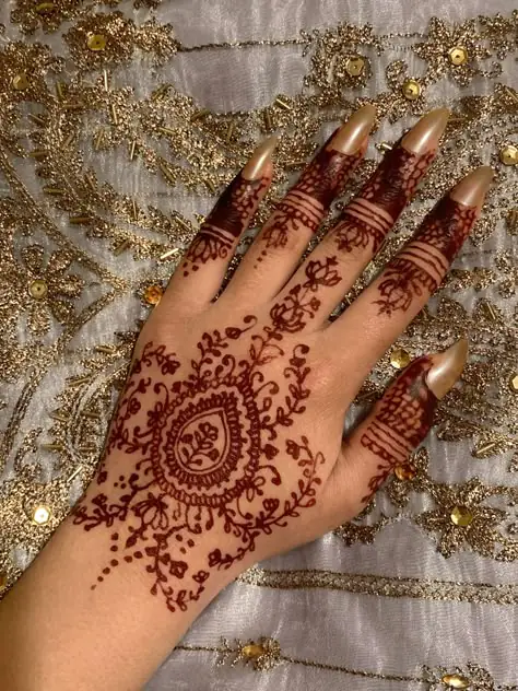 Traditional Bengali Mehndi Designs