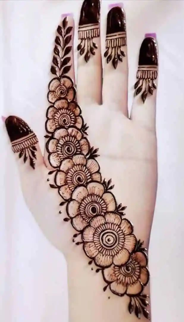 Mehndi Designs for Kids with Simple and Fun Motifs